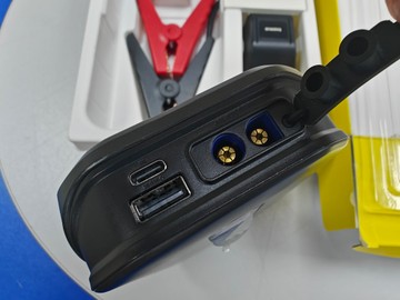Б/у Пуско-зарядное устройство Baseus super energy pro car jump starter 01-200988888
