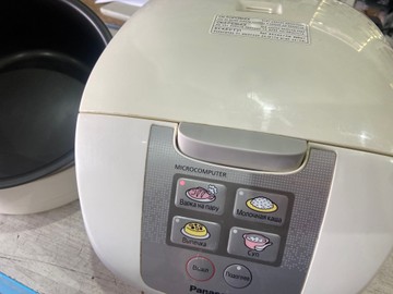 Б/в Мультиварка Panasonic sr-df101 01-201096200