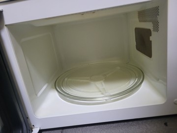 Б/в Мікрохвильова піч Whirlpool mwd 307 01-201096880