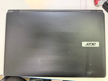 Acer 15/celeron n2920 ddr3/4gb ddr3/hdd 140 gb/ssd *відсутній/*інтегрована