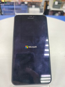 Б/в Мобільний телефон Microsoft lumia 640 xl 01-201101502
