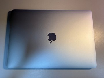 Б/в Ноутбук Apple macbook pro 13" late 2020/ a2338 / apple m1 / ram 8gb / ssd 256gb / 8 core gpu 01-201123232