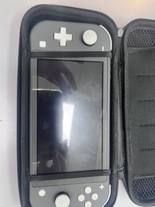 Б/в Ігрова приставка Nintendo switch lite 01-201126786