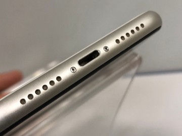 Б/в Мобільний телефон Apple iphone 11 64gb 01-201135883