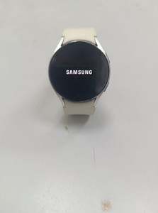 Б/в Смарт-годинник Samsung galaxy watch6 40mm 01-201137551