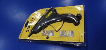 Б/в Клейовий пістолет Stanley dualmelt 6-gr25 01-201149870