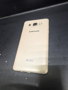 Б/в Мобільний телефон Samsung galaxy j5 j510h 01-201150693