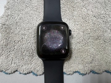 Б/в Смарт-годинник Apple watch se 2 gps 44mm aluminium case 01-201150990