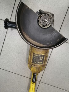 Б/у Угловая шлифмашина Dewalt dwe492 01-201153540