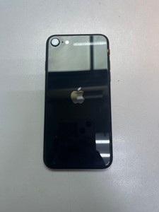 Б/в Мобільний телефон Apple iphone se 2020 128gb 01-201152331