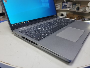 Б/в Ноутбук Dell 15/core i7-11850h ddr4/8gb ddr4/ssd 512 gb/*інтегрована 01-201179511