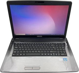 Ноутбук Medion 17.3&#34;/core i3 2370m 2,4ghz/ram2048mb/hdd750gb/dvd rw