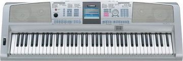 Yamaha portable grand dgx-305