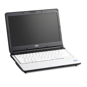 Fujitsu 15/core i5 2540m ddr3/8gb ddr3/hdd 320 gb/ssd 120 gb/*інтегрована
