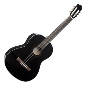 Yamaha c40 bl