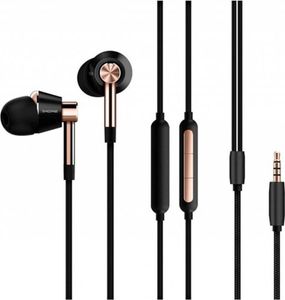 1More triple driver in-ear headphones