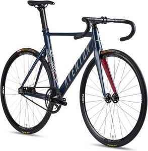 Aventon mataro 28