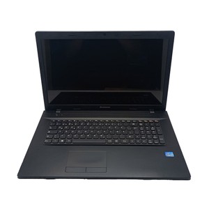 Lenovo 17/core i3 3110m ddr3/8gb ddr3/hdd 100 gb/ssd 1000 gb/geforce gt635m