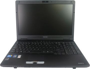 Ноутбук Toshiba екр.15,6/ core i3 5020u 2,2ghz /ram6gb/ ssd460gb